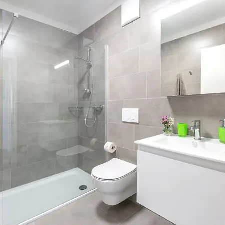 Loctowers A4-3-1 By Interhome Appartement *